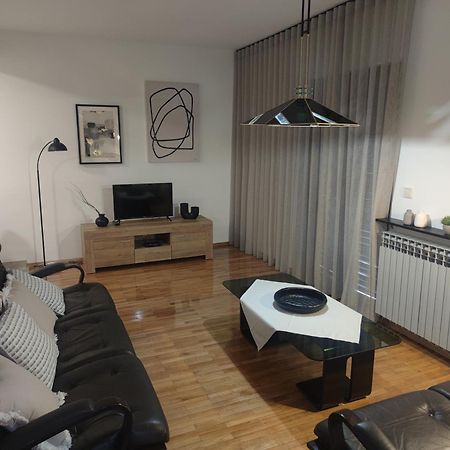 Apartments Valentino 拉巴克 外观 照片